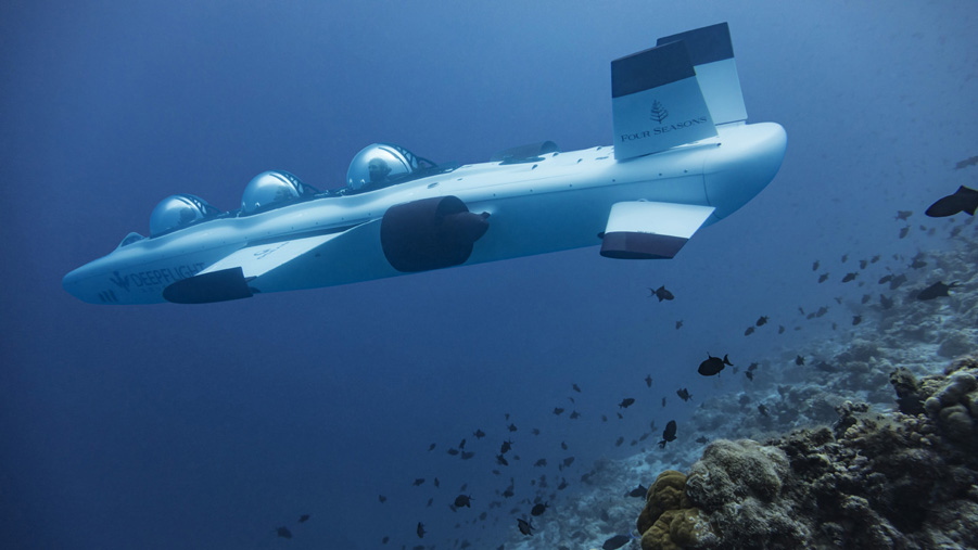 Four seasons Maldives Submarine 1