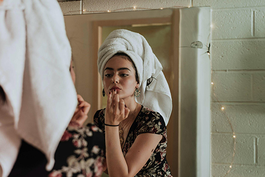 Creating a Hauntingly Gorgeous Look The Road to Your Ideal Halloween Appearance-Image 2