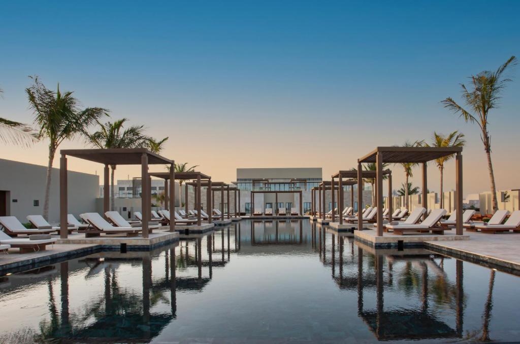 Alila’s Sustainable Twist on Desert Luxury in Oman-Image 1