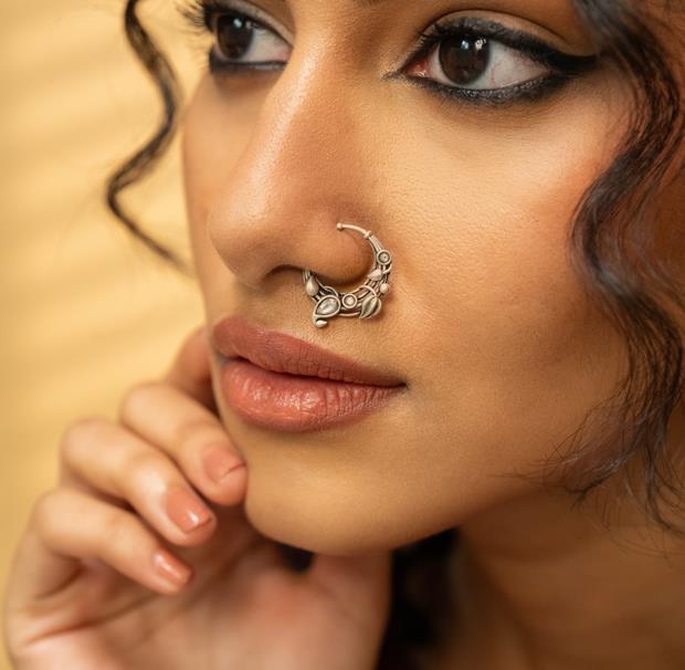 Add Some Spark To The Festive Season With These 11 Jewellery Brands-Image 9