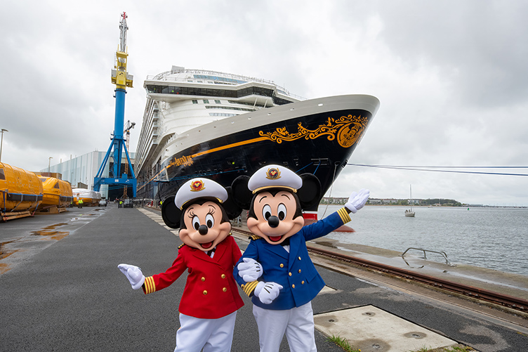 5 Disney Darlings aboard the latest Disney Adventure 