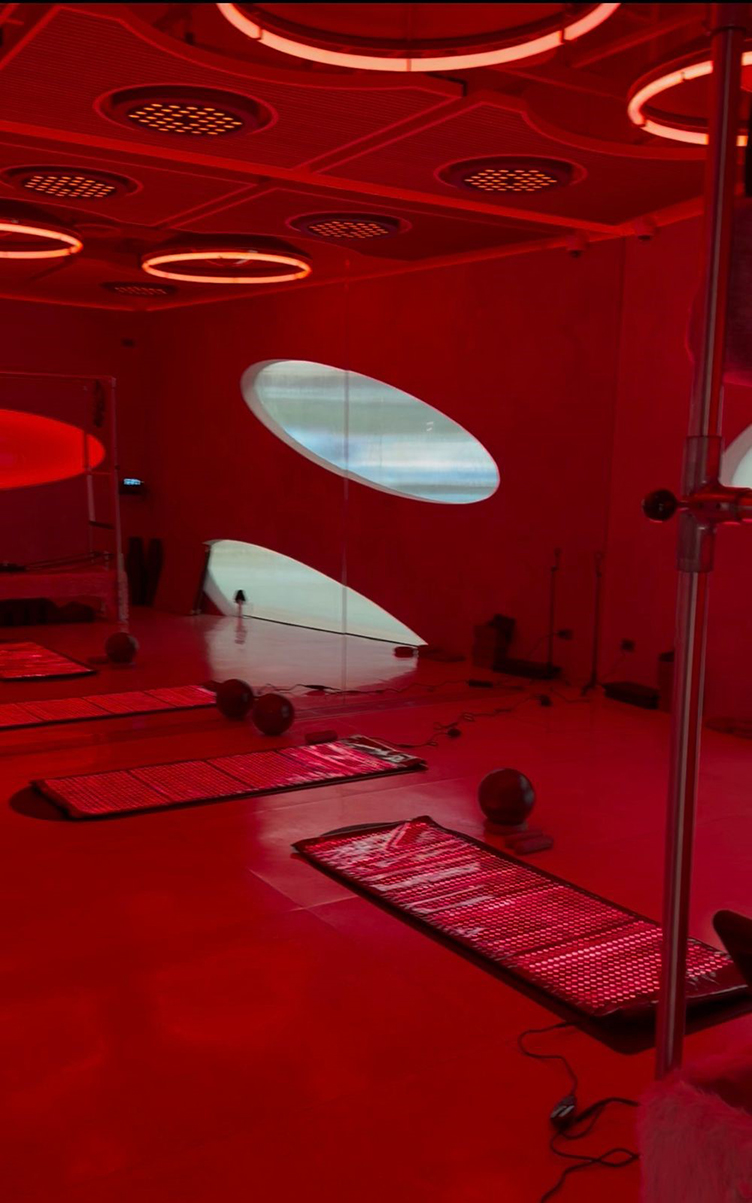 Red Light Mat Pilates: Fad or Fitness Must-Try?